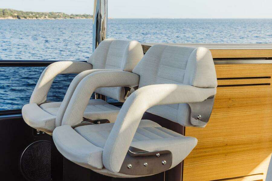 66ft Cranchi Yacht For Sale