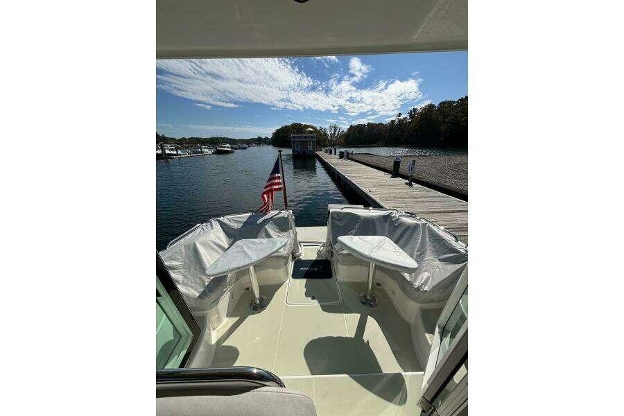 Luna 37ft Back Cove Yacht For Sale