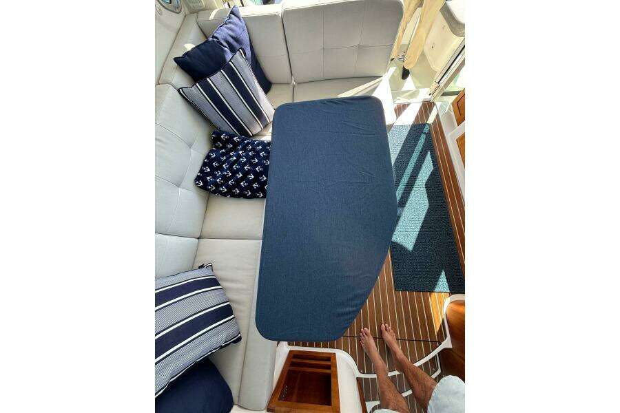 Luna 37ft Back Cove Yacht For Sale