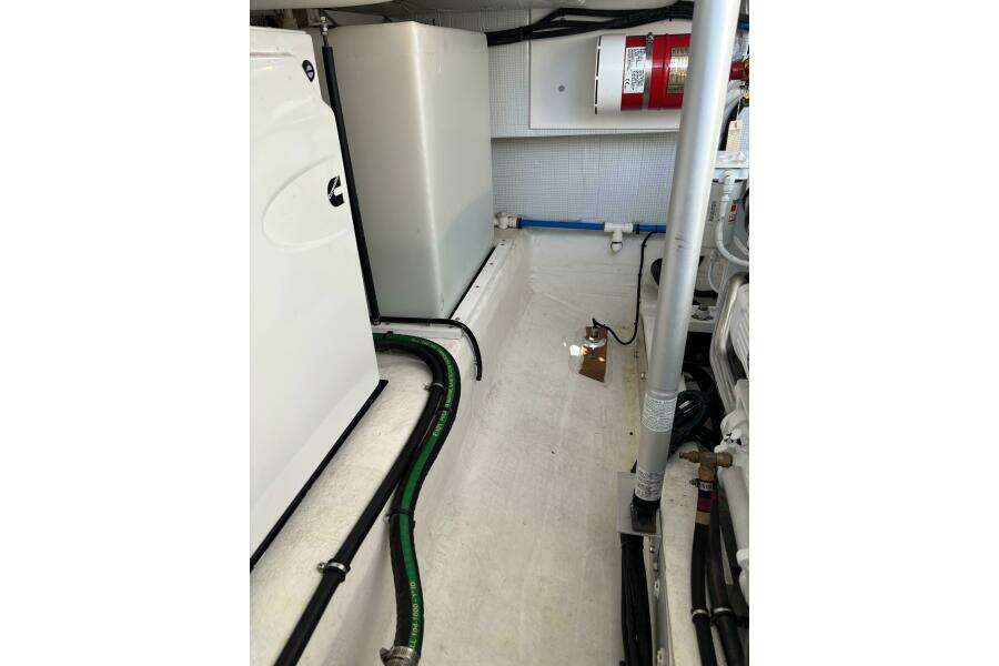 Luna 37ft Back Cove Yacht For Sale