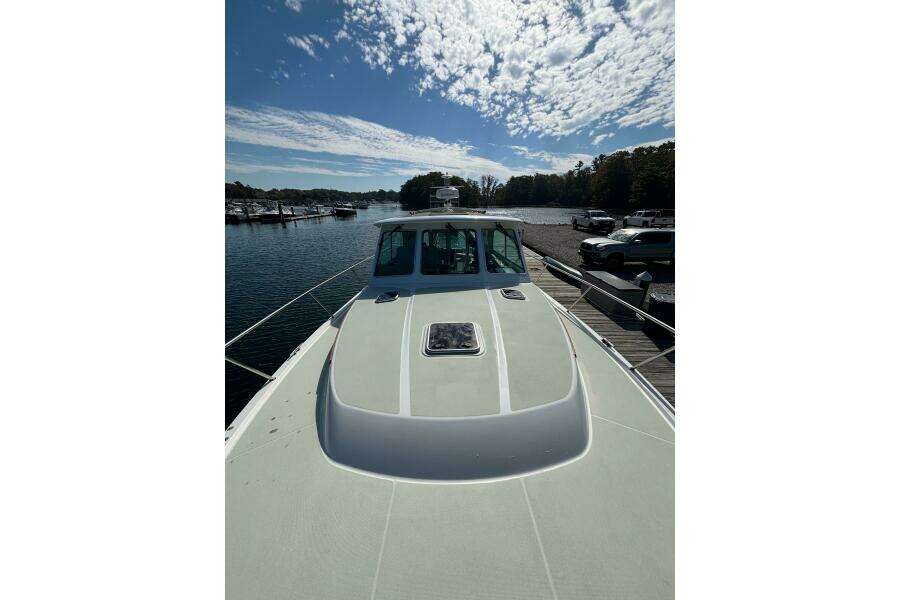 Luna 37ft Back Cove Yacht For Sale