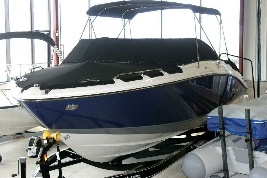 26ft Bryant Yacht For Sale