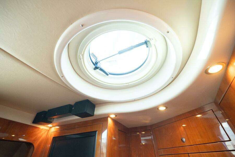 40ft Regal Yacht For Sale
