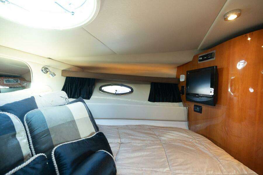 40ft Regal Yacht For Sale
