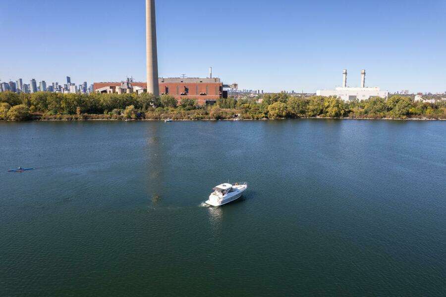 40ft Regal Yacht For Sale