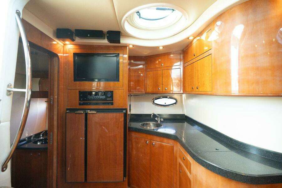 40ft Regal Yacht For Sale