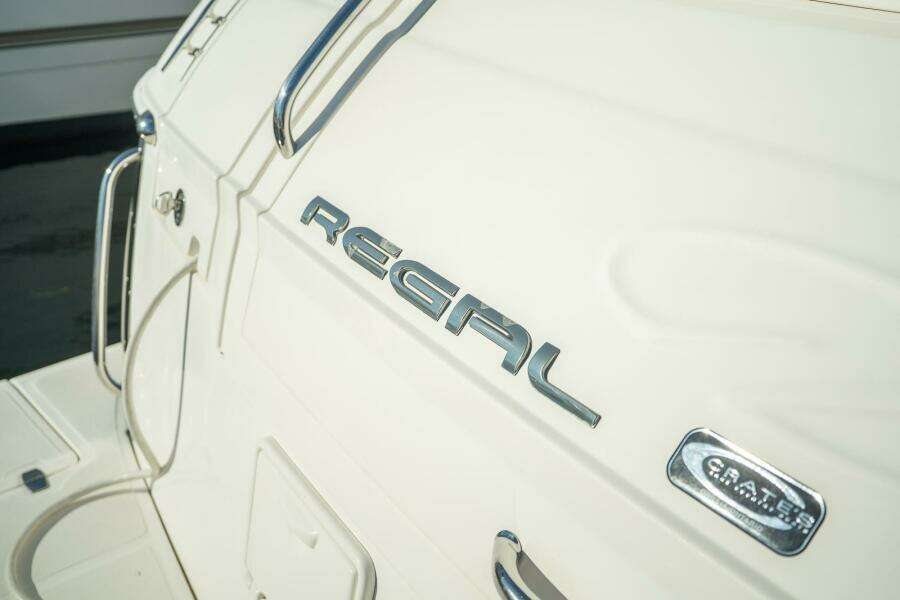 40ft Regal Yacht For Sale