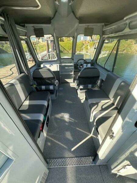 22ft Hewescraft Yacht For Sale