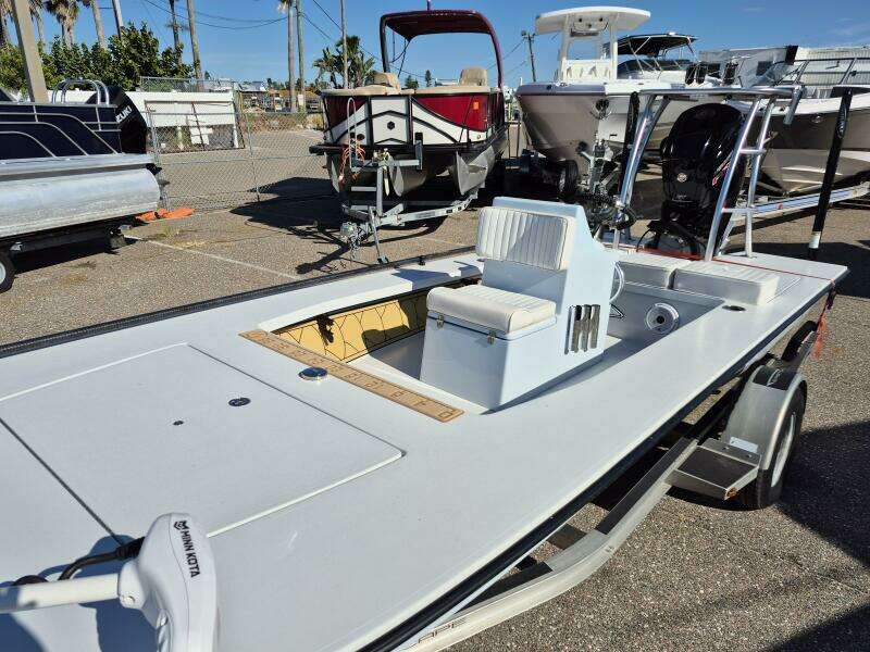 19ft East Cape Yacht For Sale