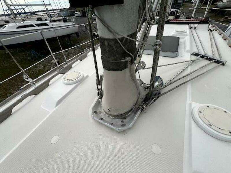 Mast base