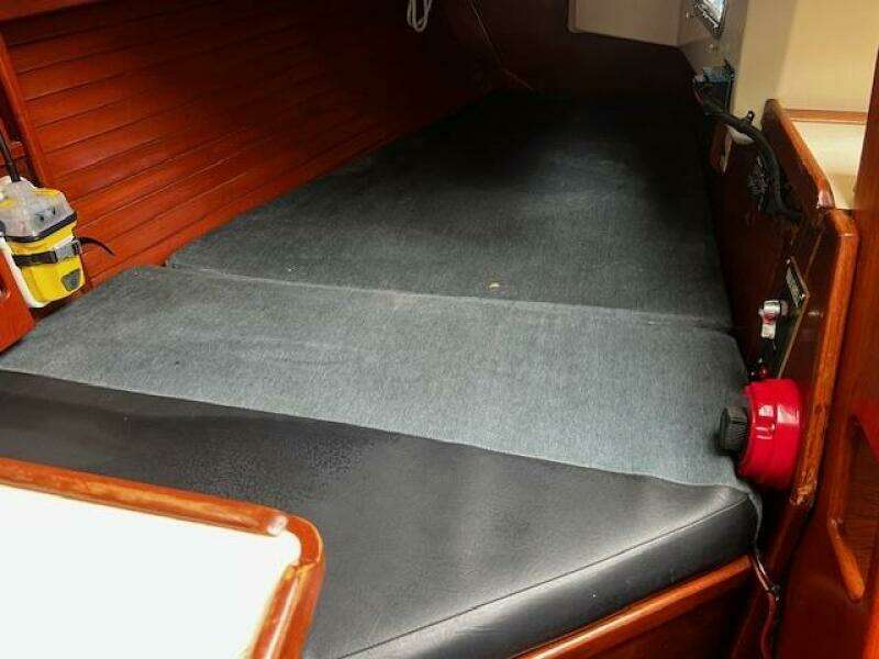 Aft berth