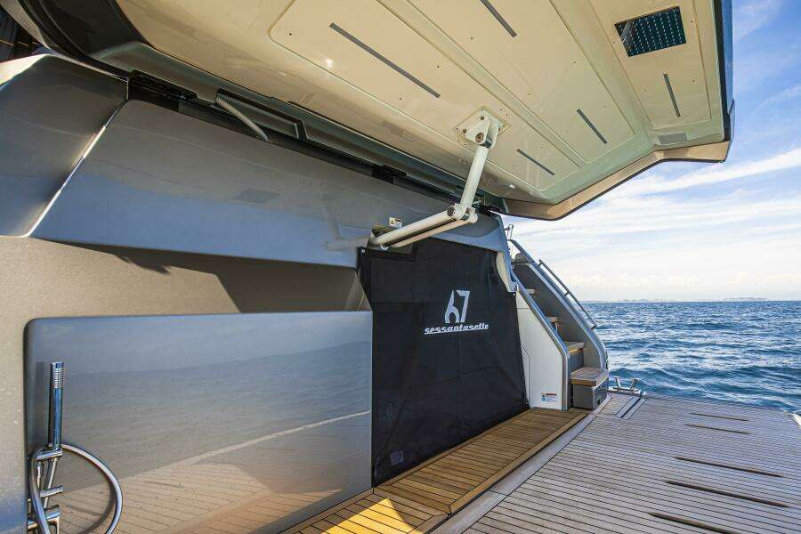 68ft Cranchi Yacht For Sale