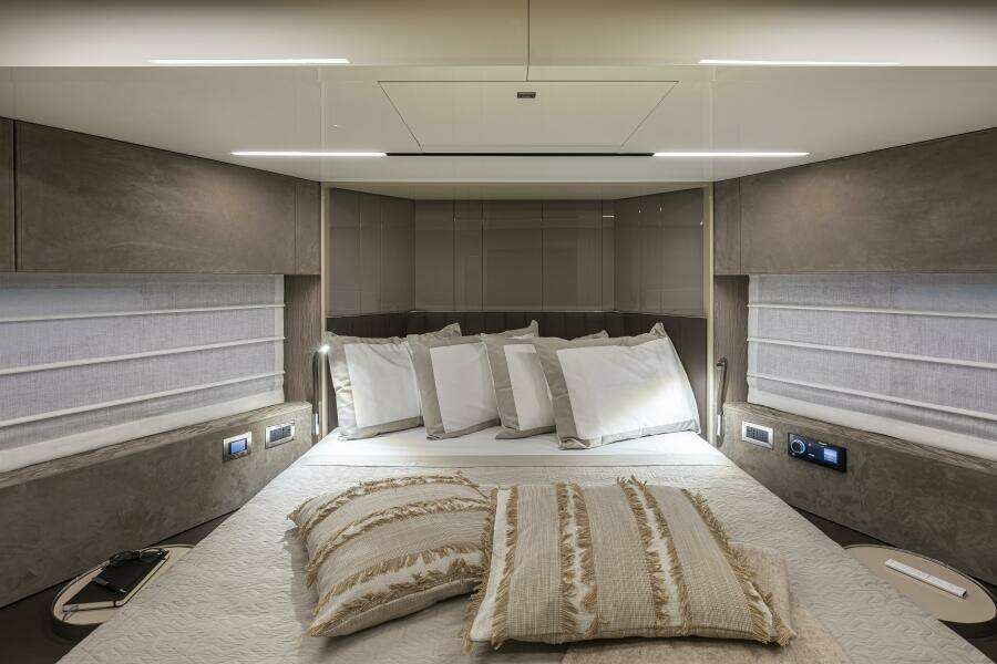 68ft Cranchi Yacht For Sale