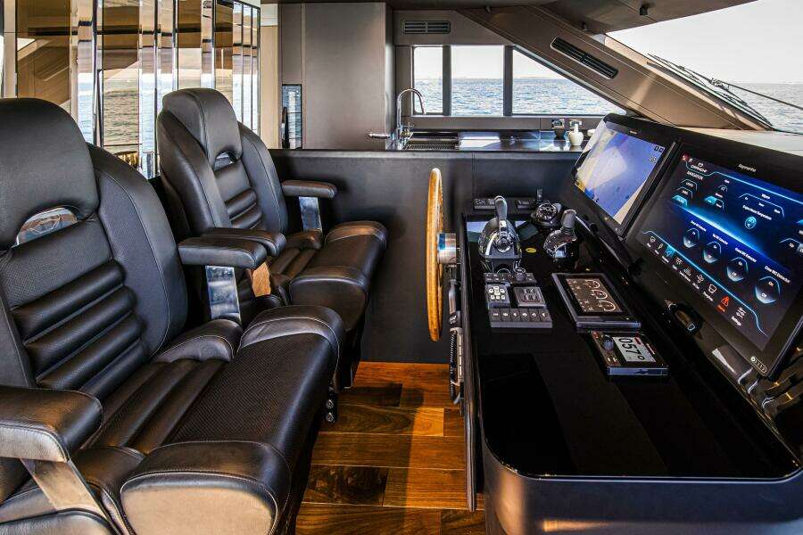 68ft Cranchi Yacht For Sale