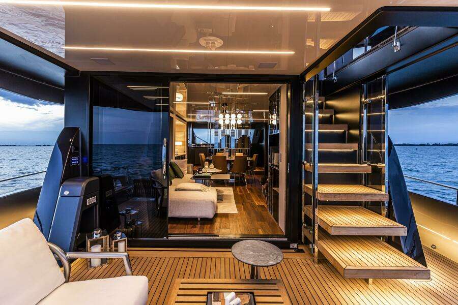 68ft Cranchi Yacht For Sale