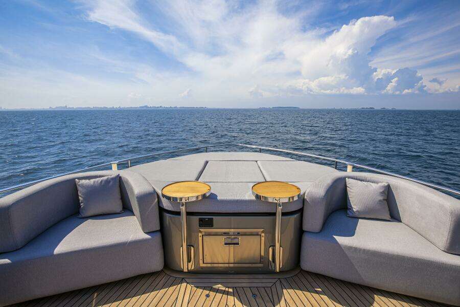 68ft Cranchi Yacht For Sale