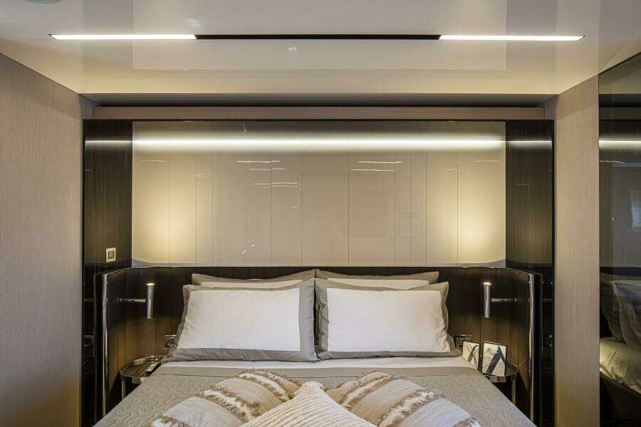 68ft Cranchi Yacht For Sale