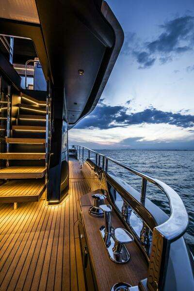 68ft Cranchi Yacht For Sale