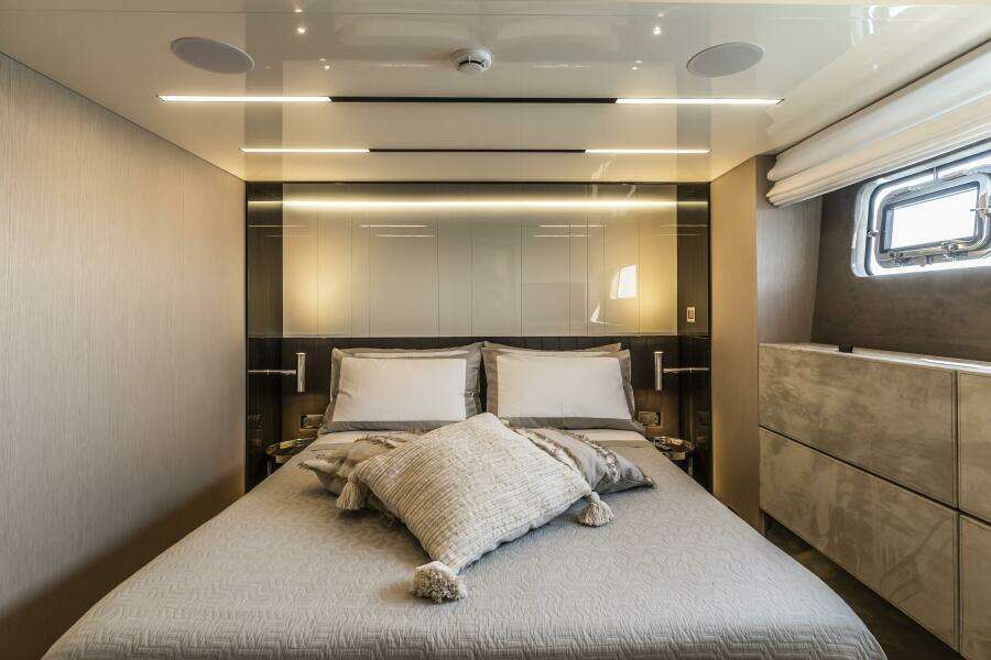 68ft Cranchi Yacht For Sale