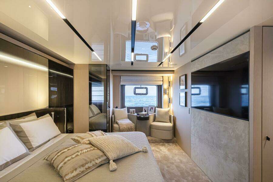 68ft Cranchi Yacht For Sale