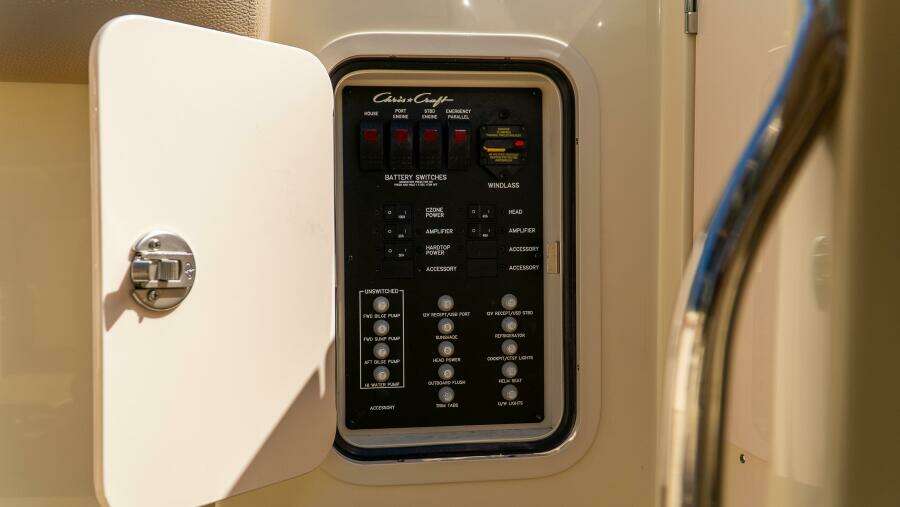 32ft Chris Craft Yacht For Sale 32ft Chris Craft Yacht For Sale