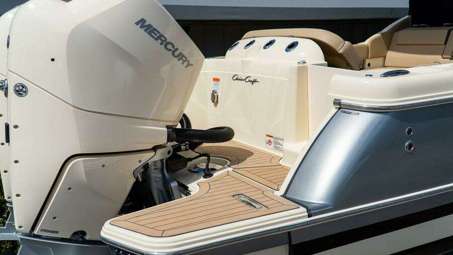 32ft Chris Craft Yacht For Sale 32ft Chris Craft Yacht For Sale
