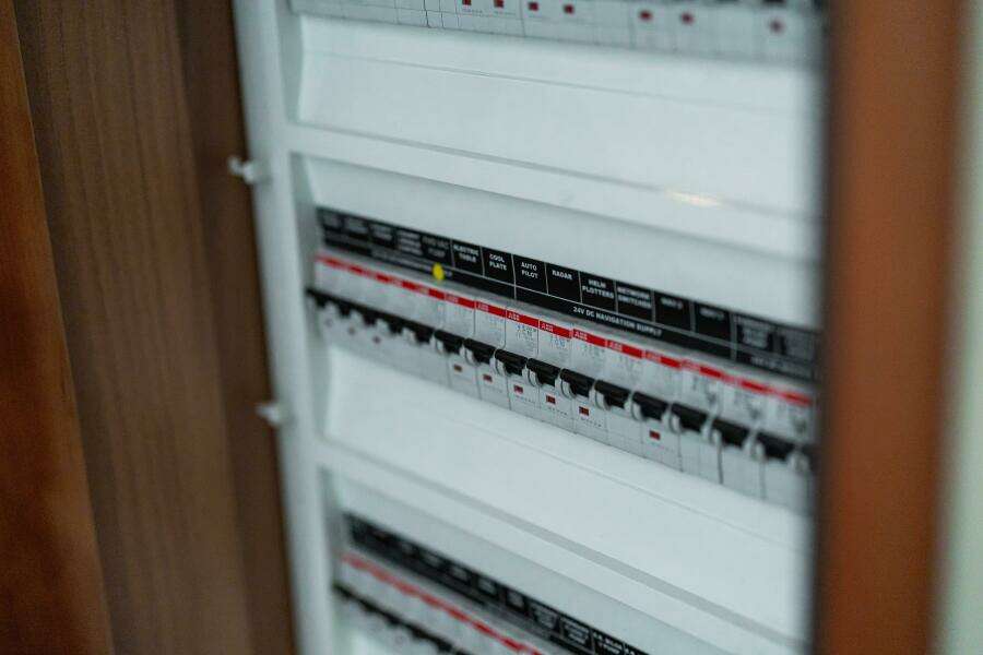 64ft Sunseeker Yacht For Sale