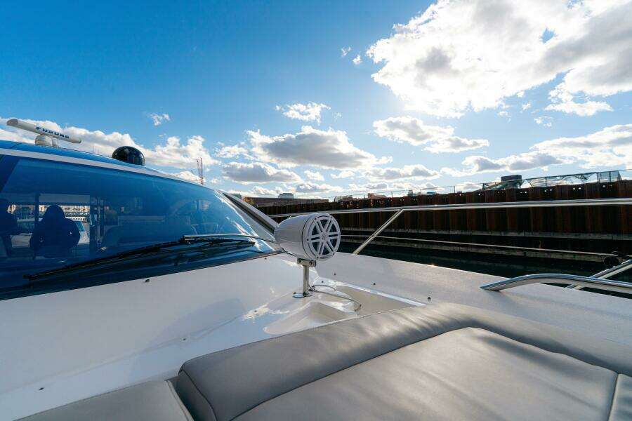 64ft Sunseeker Yacht For Sale