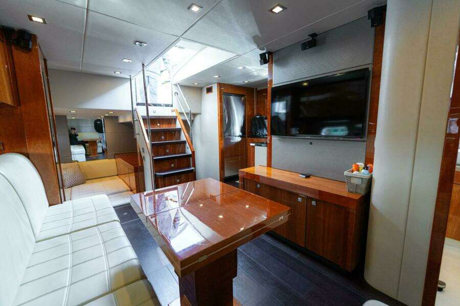 64ft Sunseeker Yacht For Sale