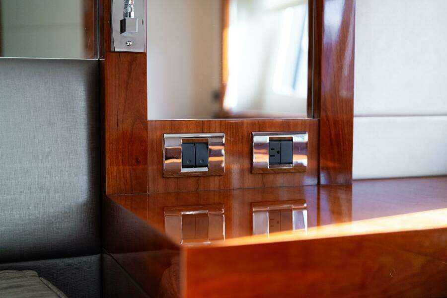 64ft Sunseeker Yacht For Sale