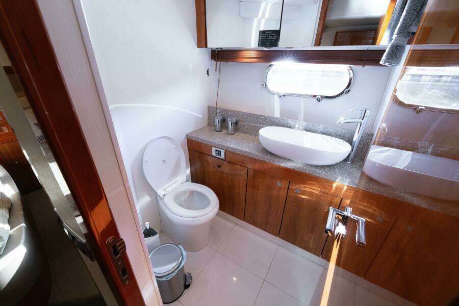 64ft Sunseeker Yacht For Sale