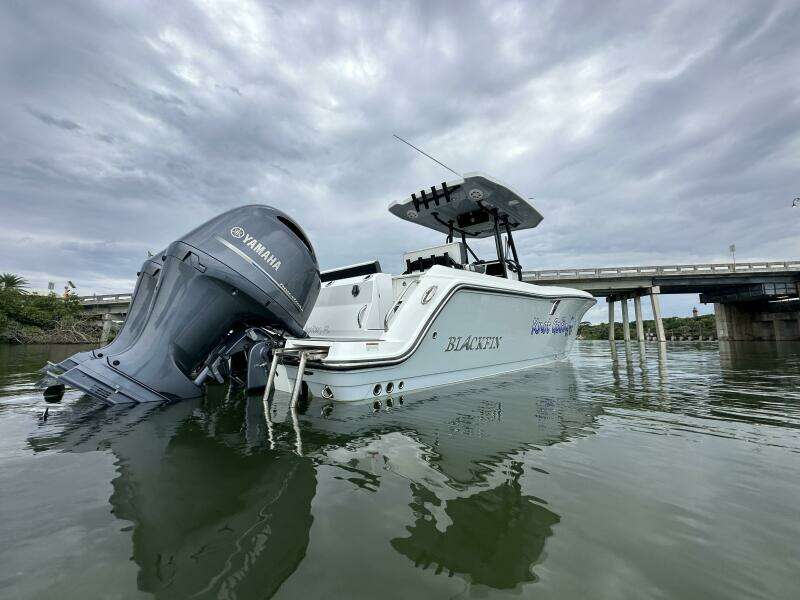 Aft Starboard Profile