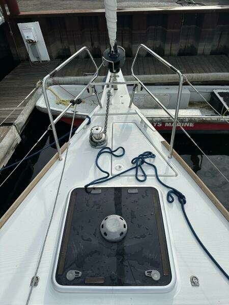 47ft Jeanneau Yacht For Sale