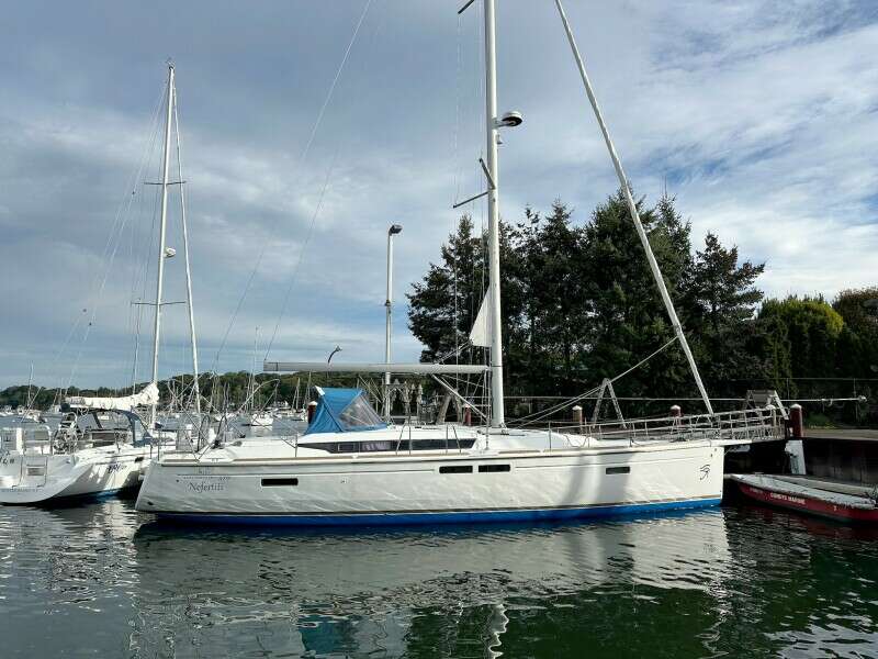 47ft Jeanneau Yacht For Sale