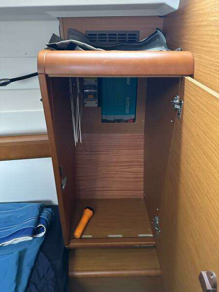 47ft Jeanneau Yacht For Sale