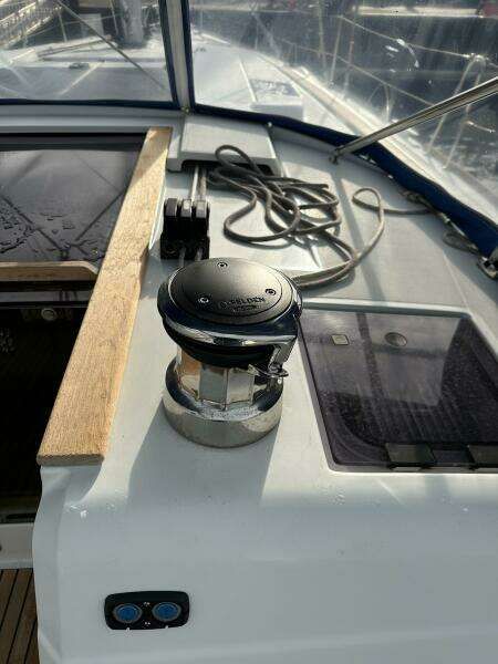 47ft Jeanneau Yacht For Sale