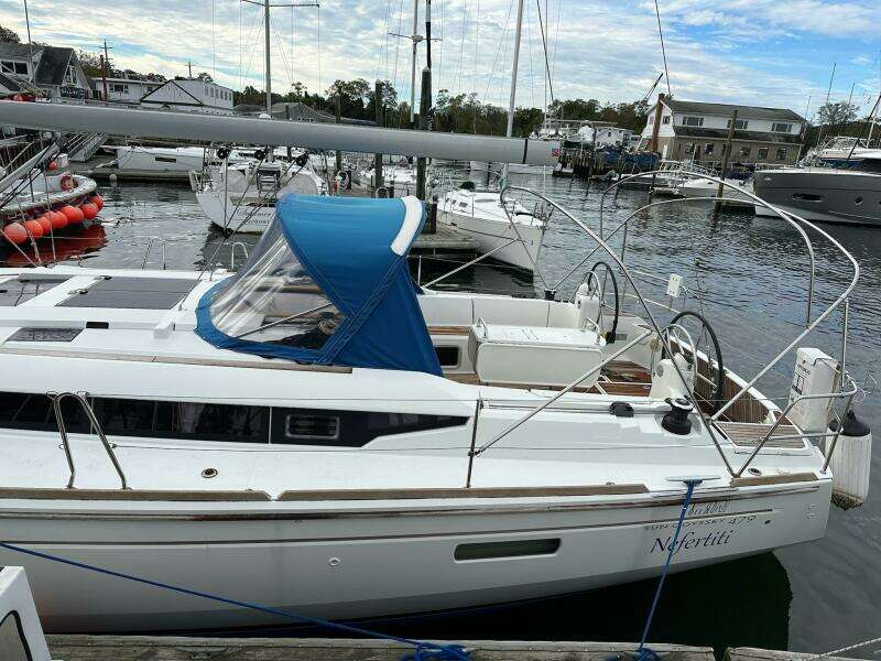 47ft Jeanneau Yacht For Sale