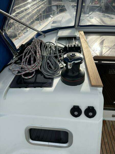 47ft Jeanneau Yacht For Sale