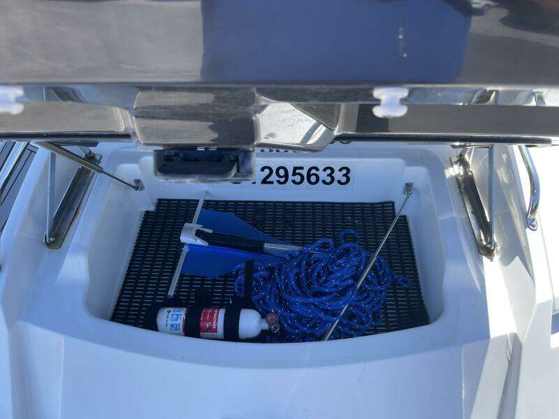 Andiamo 32ft Monterey Yacht For Sale