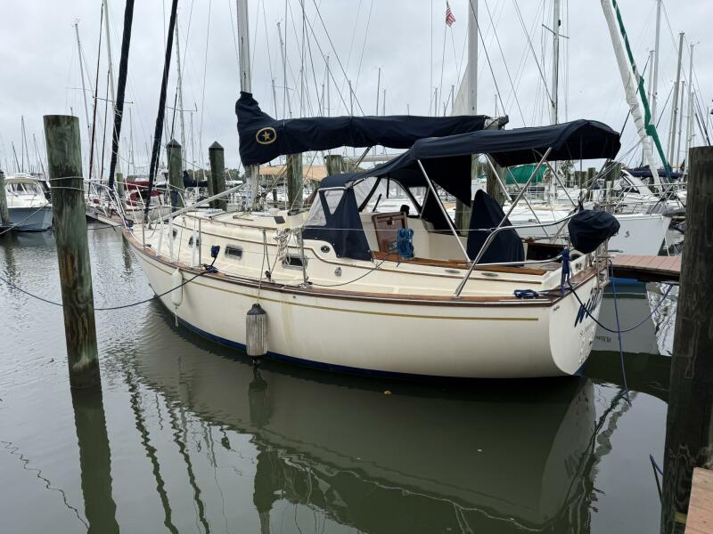 29' 1991 Island Packet IP-29