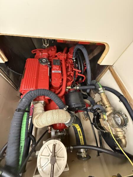 29' 1991 Island Packet IP-29