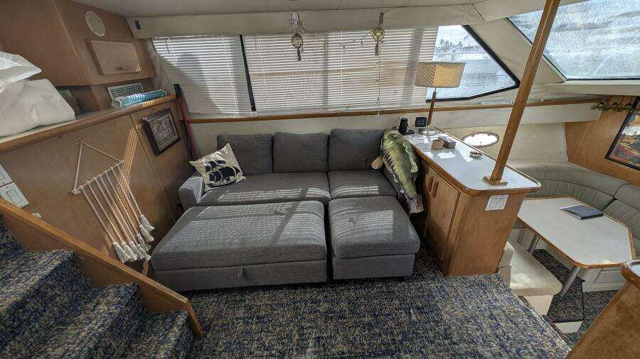 Have Love Will Travel 37ft Carver Yacht For Sale