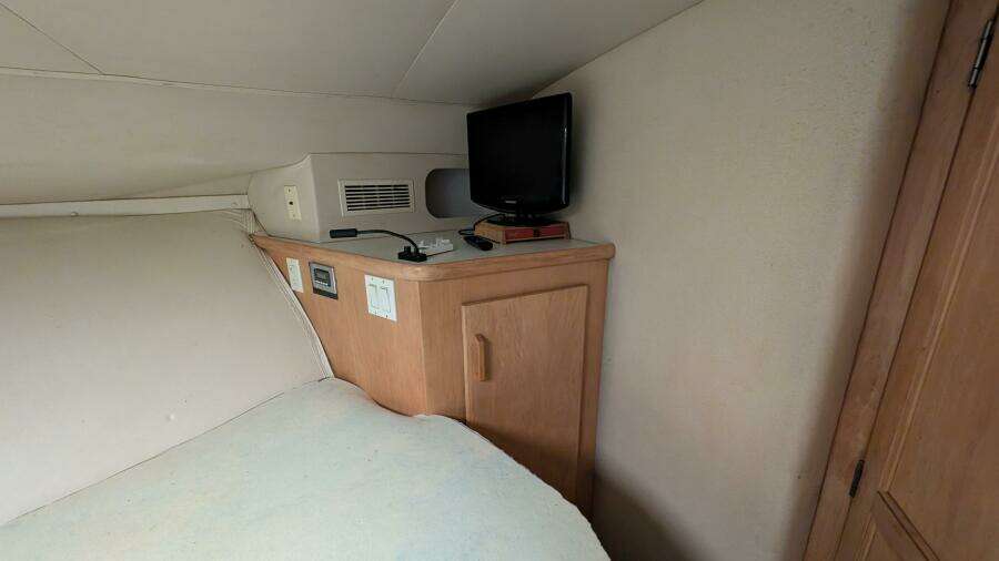 Have Love Will Travel 37ft Carver Yacht For Sale