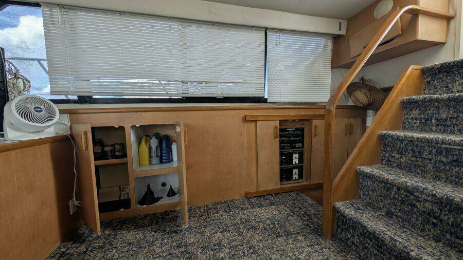 Have Love Will Travel 37ft Carver Yacht For Sale