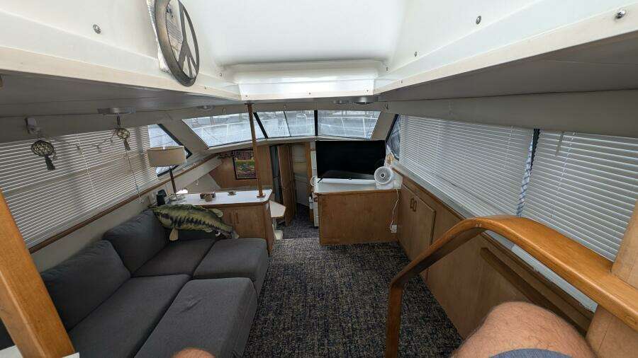 Have Love Will Travel 37ft Carver Yacht For Sale