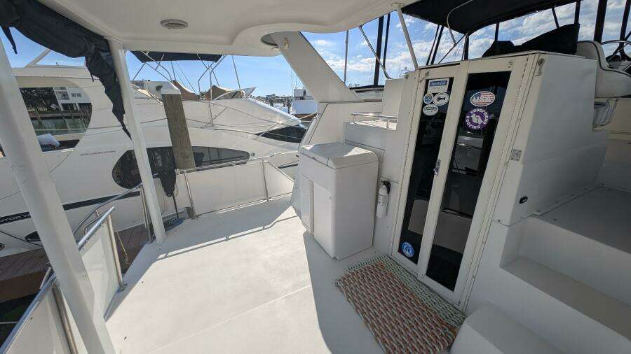 Have Love Will Travel 37ft Carver Yacht For Sale