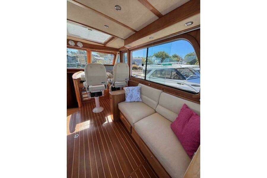 Independence 42ft Sabre Yacht For Sale