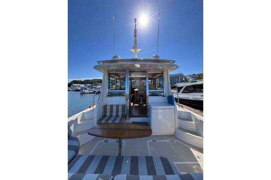 Independence 42ft Sabre Yacht For Sale