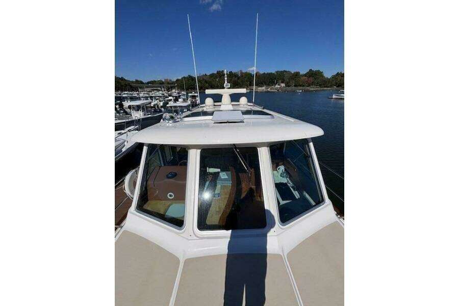 Independence 42ft Sabre Yacht For Sale