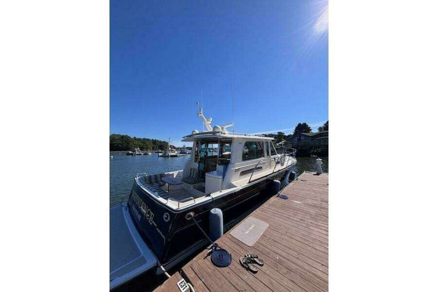 Independence 42ft Sabre Yacht For Sale